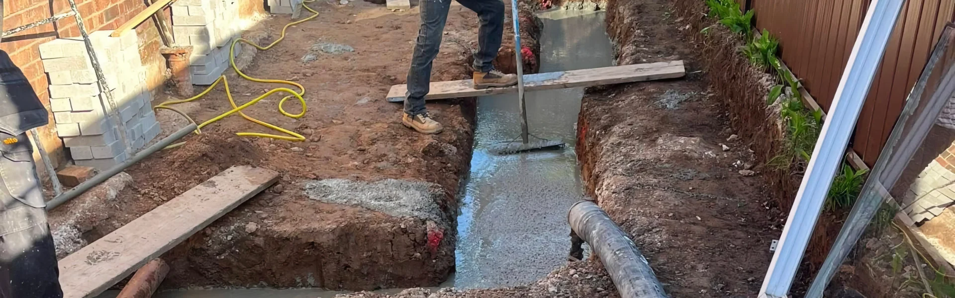 C & L Ready Mix Concrete pumping in South Wales